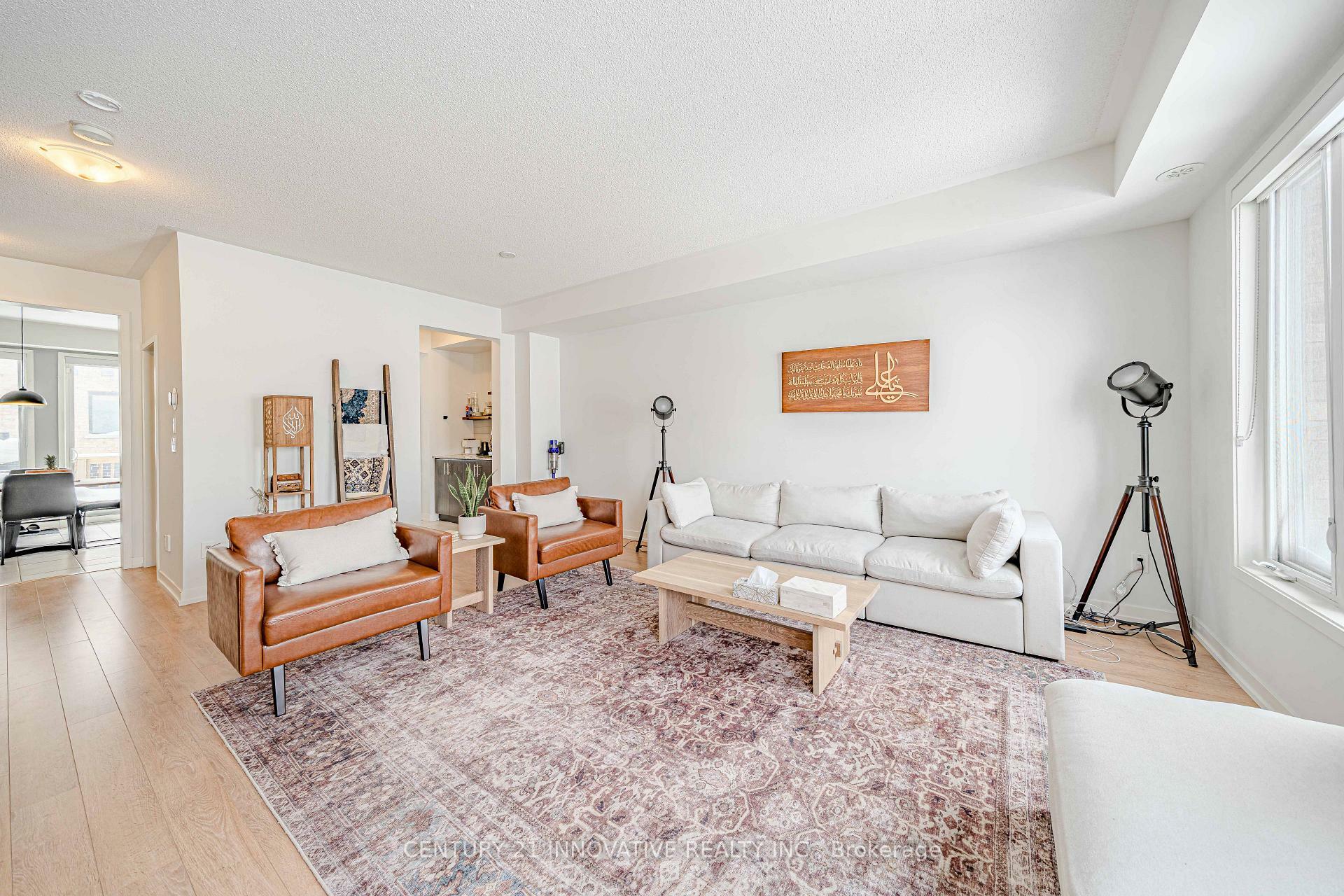 Property Photo: 144 Salterton Circle ON L6A 4Z1
