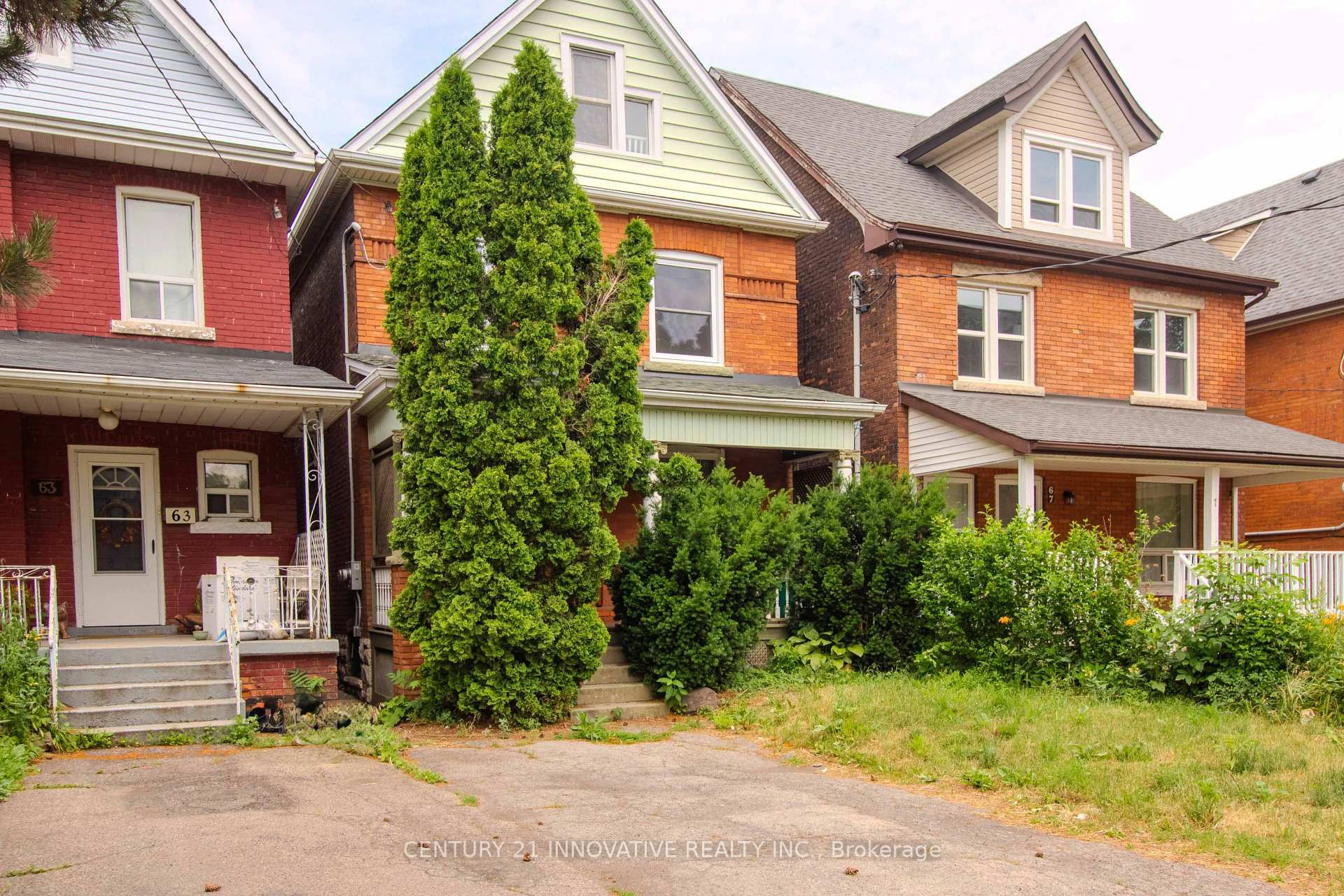 Photo de la propriété: 65 Aikman Avenue ON L8M 1P8