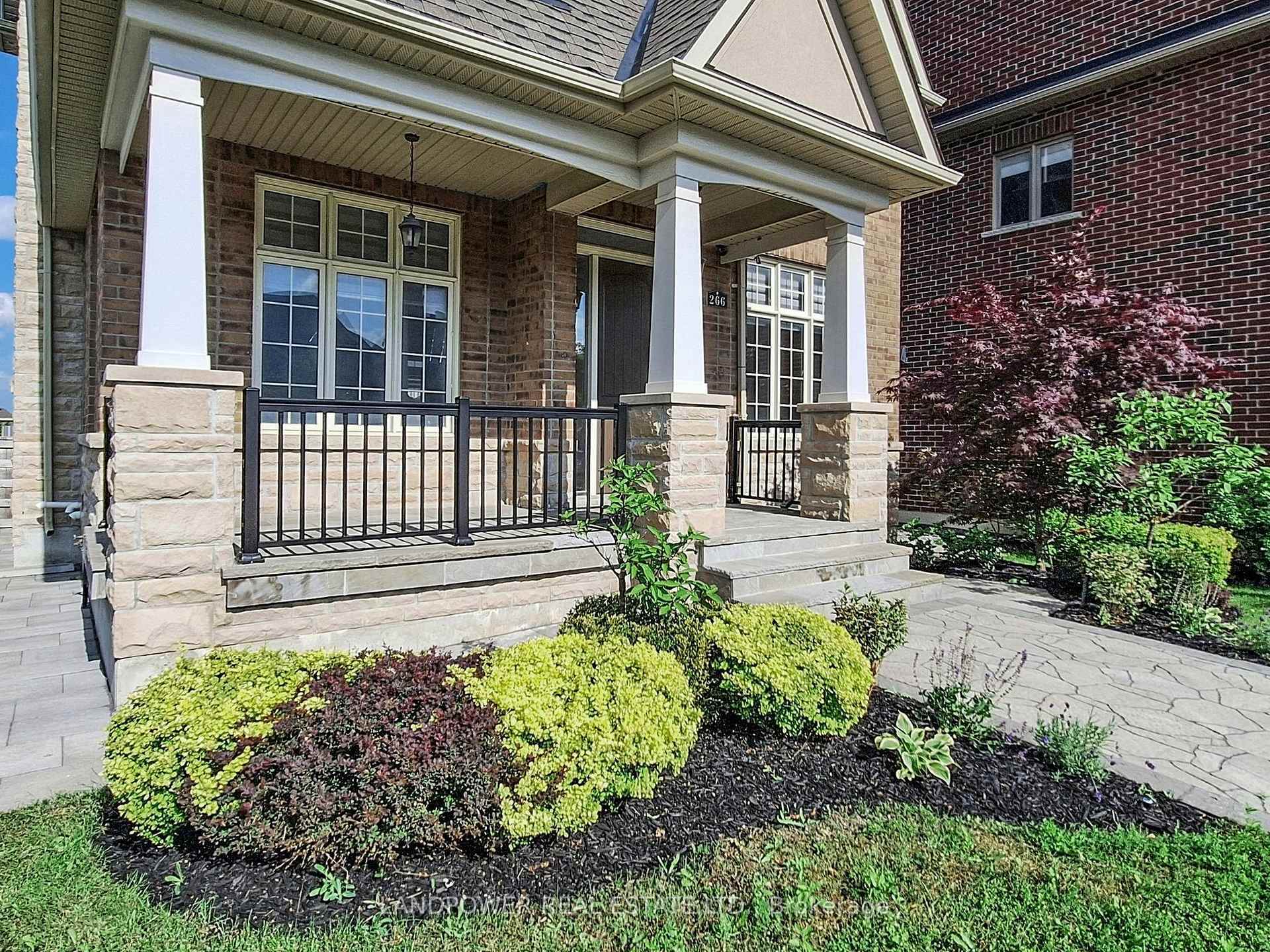 Property Photo: 266 Angus Glen Boulevard ON L6C 0P5