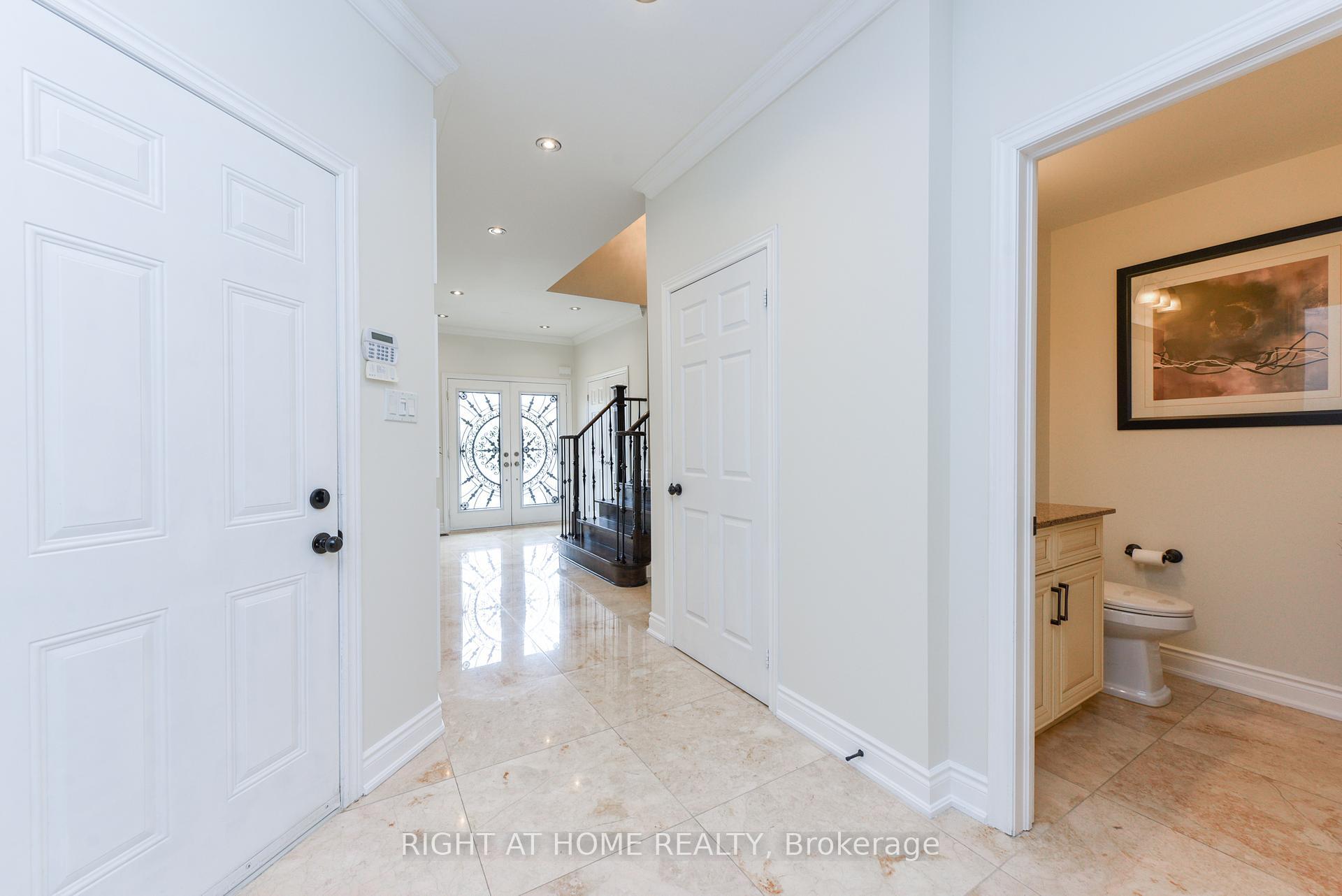 Property Photo: 7148 Wrigley Court ON L5W 0C8