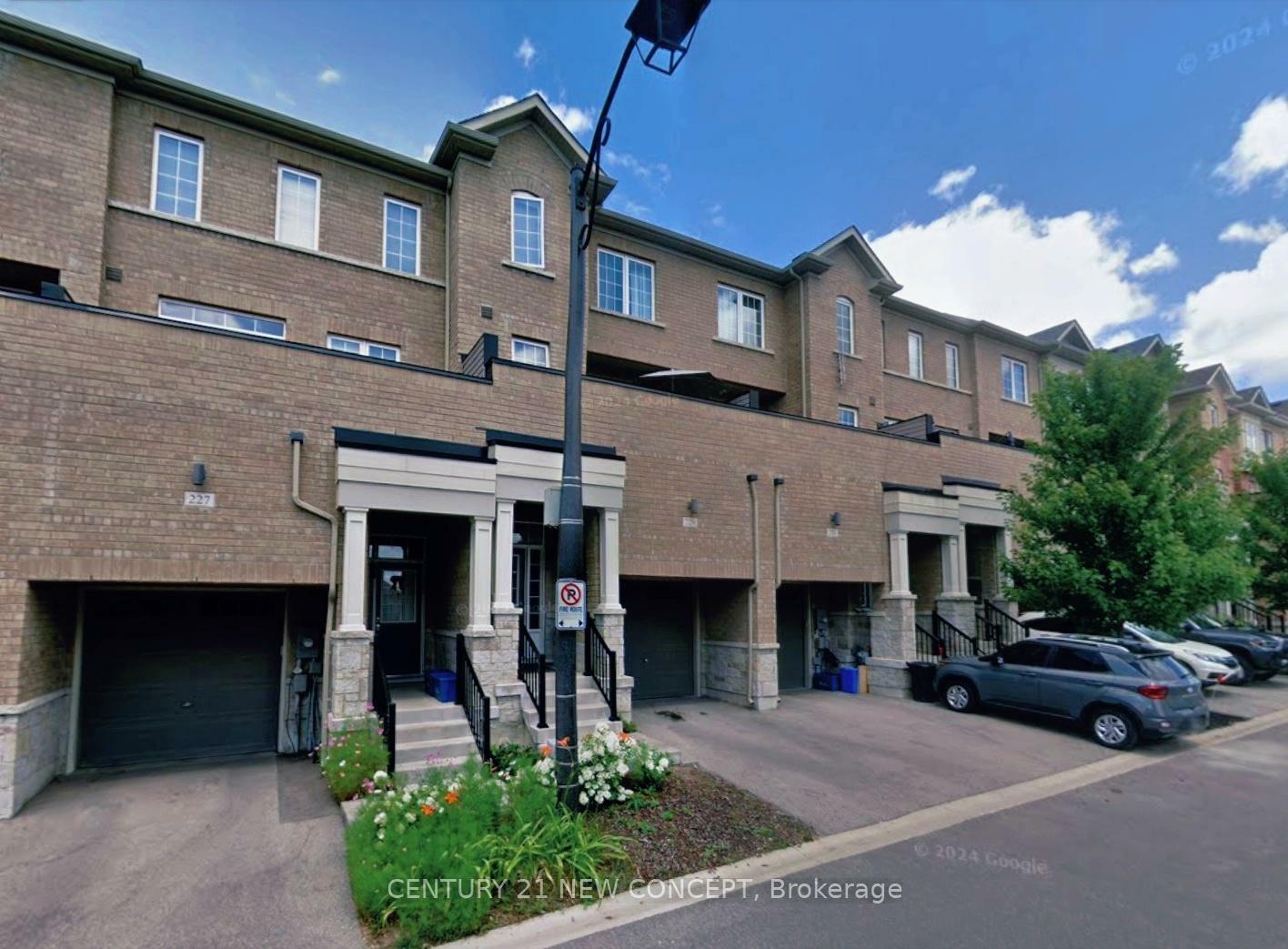 Property Photo: 227 Harding Park Street ON L3Y 0E3
