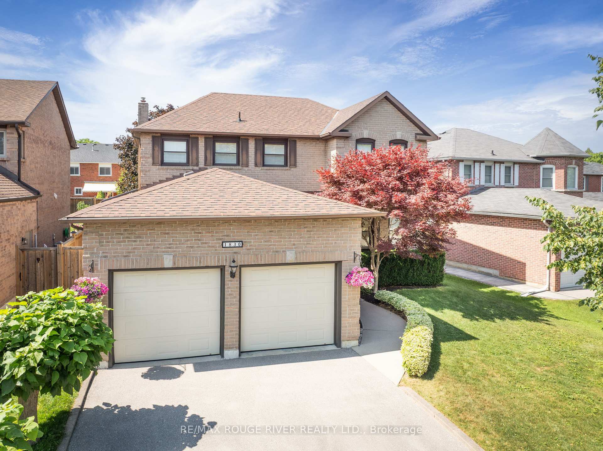 Property Photo:  1830 Post Drive  ON L1V 4S7 