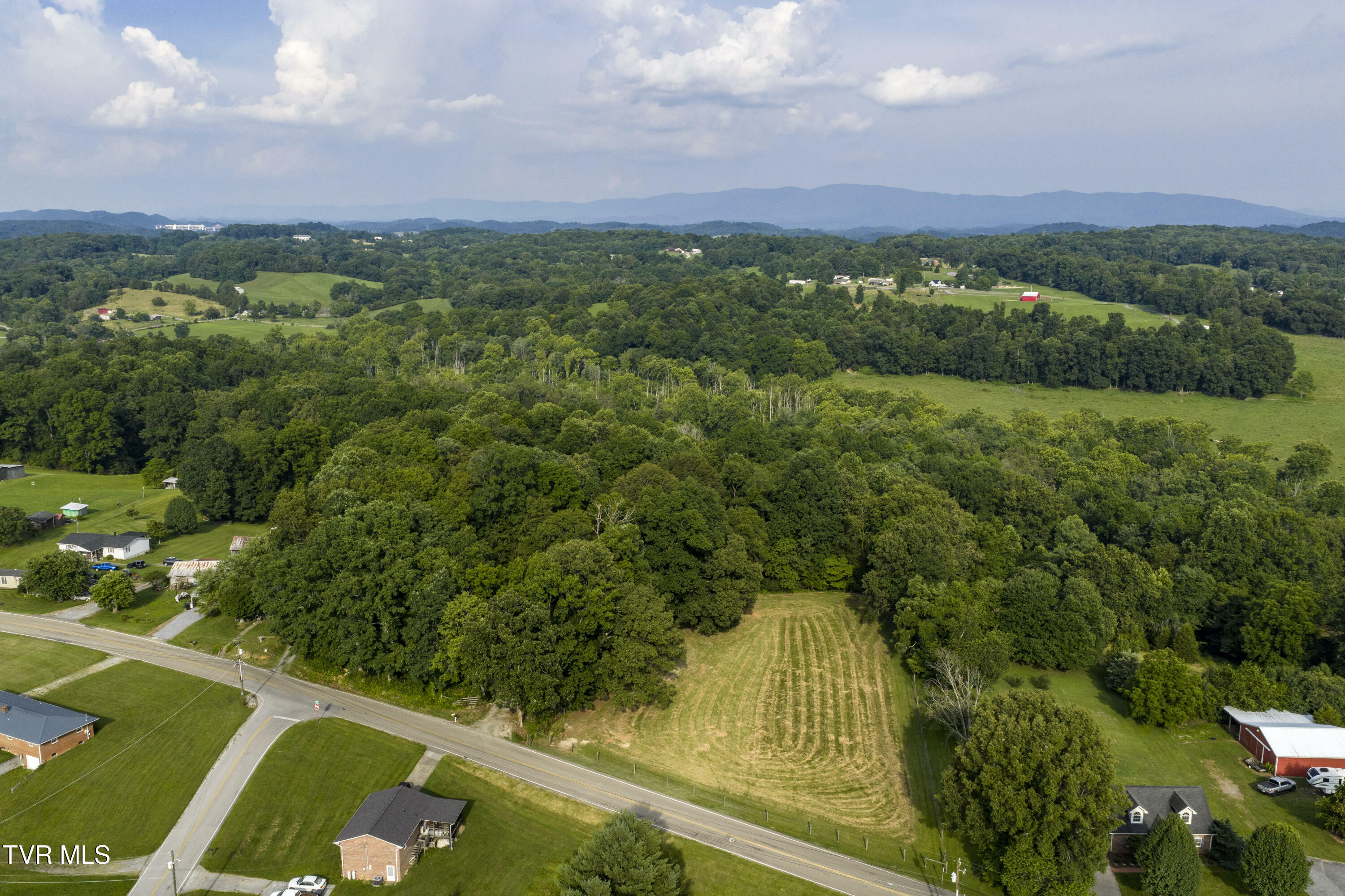 Property Photo:  999 Muddy Creek Road  TN 37686 