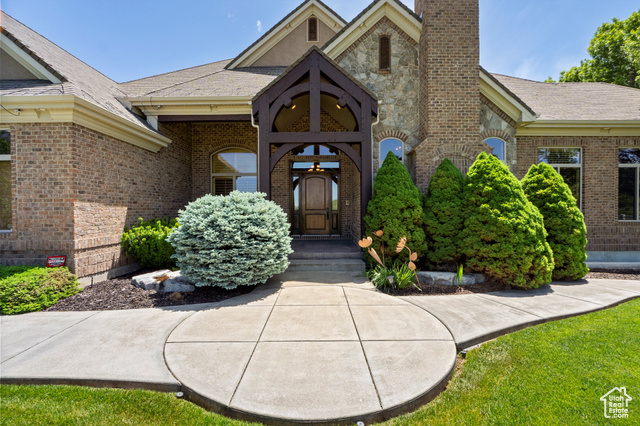 Property Photo: 381 Hardscrabble Rd W UT 84050