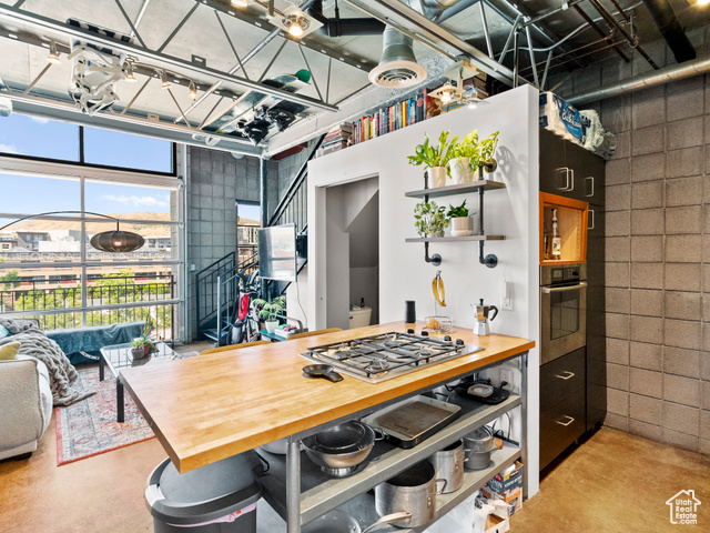 Property Photo: 360 W Broadway S 619 UT 84101
