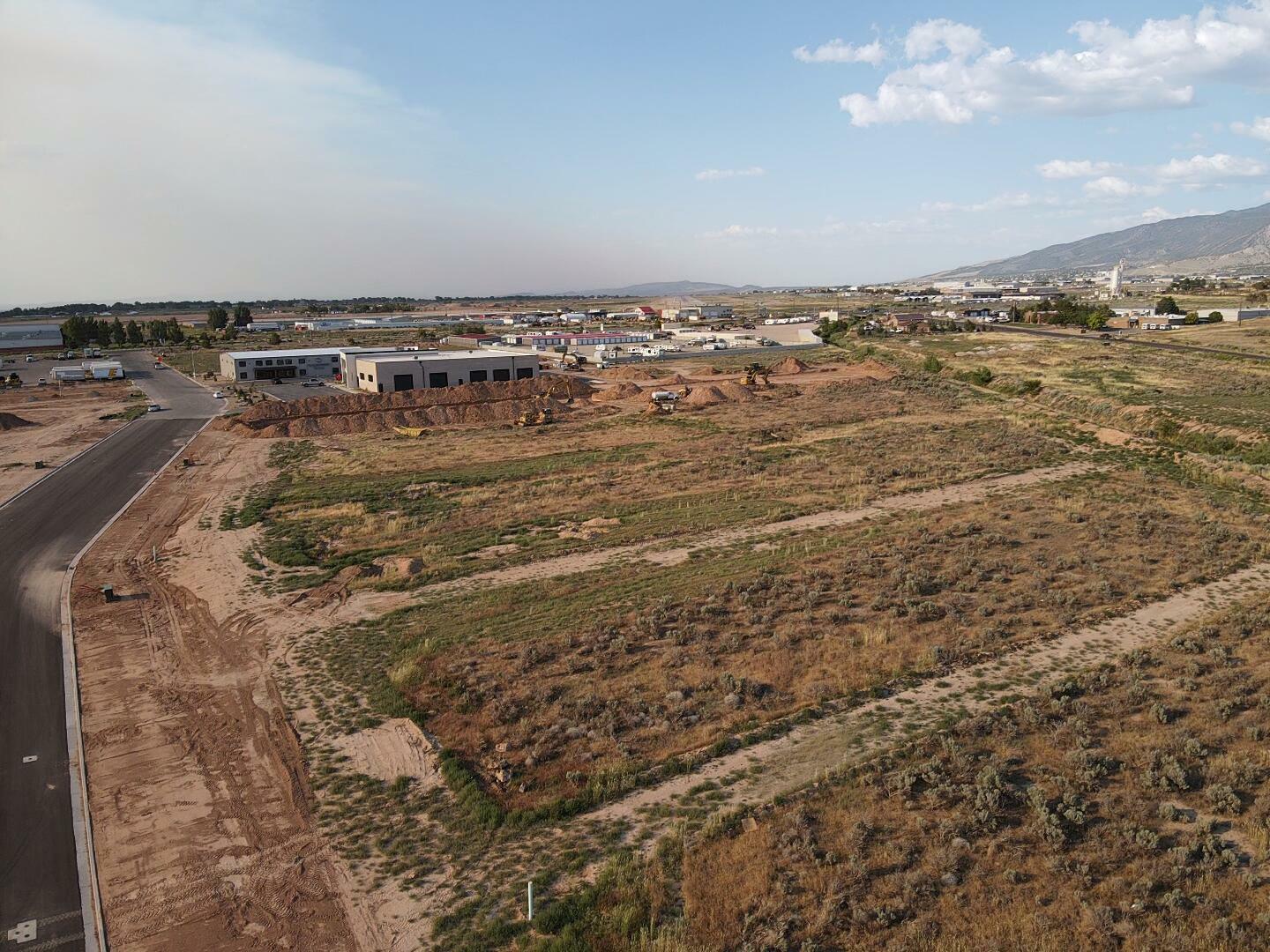 Property Photo: 226 N 3325 W UT 84720