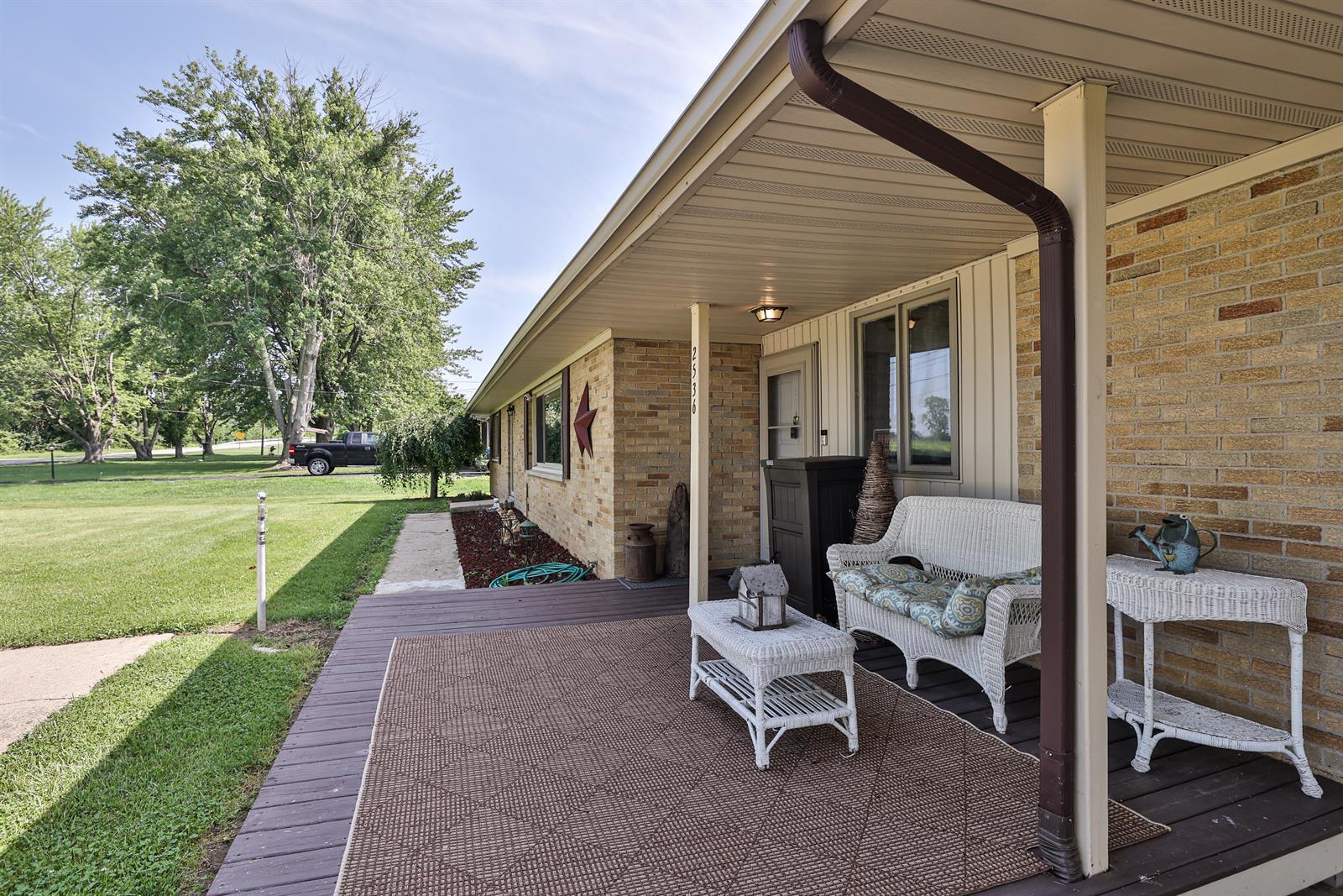 Property Photo:  2536 S Burnett Road  OH 45505 