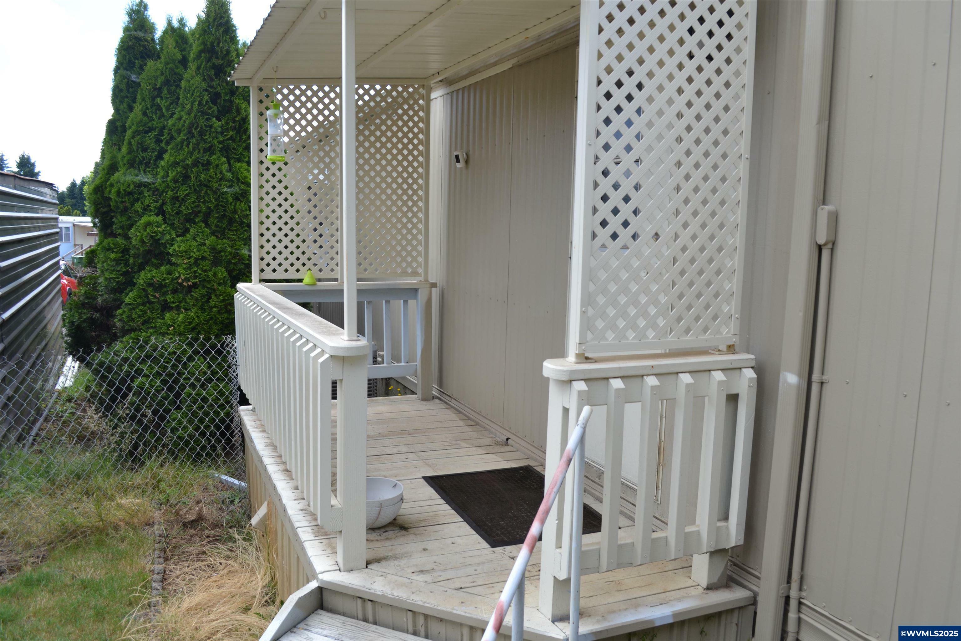 Property Photo: 340 NE Crest #74 St 74 OR 97385