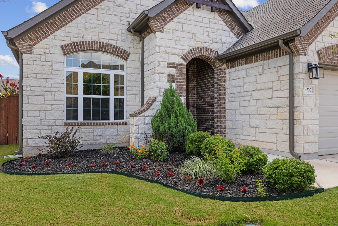 Property Photo:  2210 Ambling Trail  TX 78628 