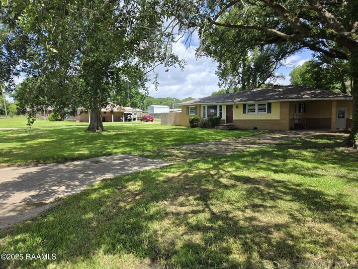 Property Photo:  110 Judge Drive  LA 70507 