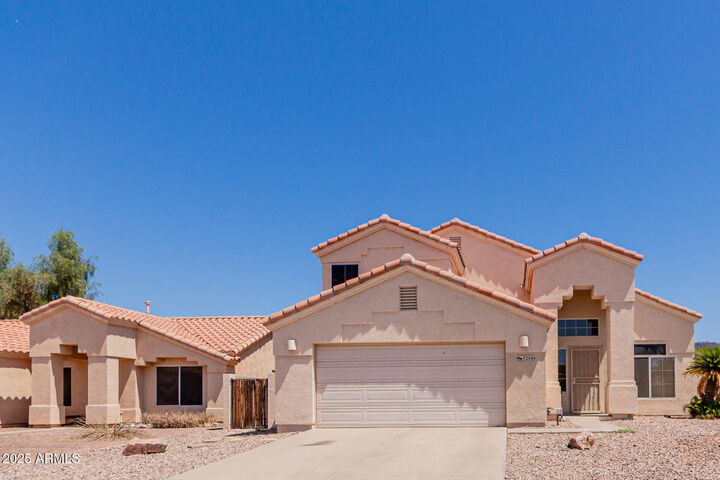 Property Photo:  5206 W Topeka Drive  AZ 85308 