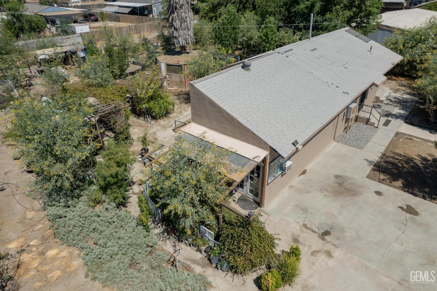 Property Photo:  5435 Road 37  CA 93201 