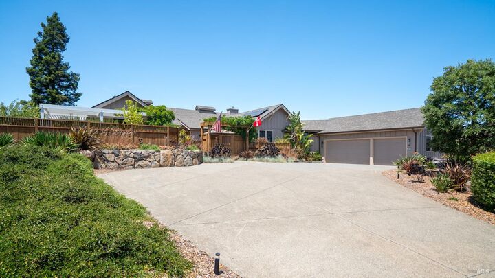 Property Photo: 3971 Rincon Ridge Drive CA 95404
