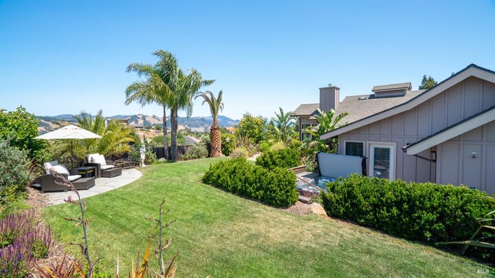 Property Photo:  3971 Rincon Ridge Drive  CA 95404 