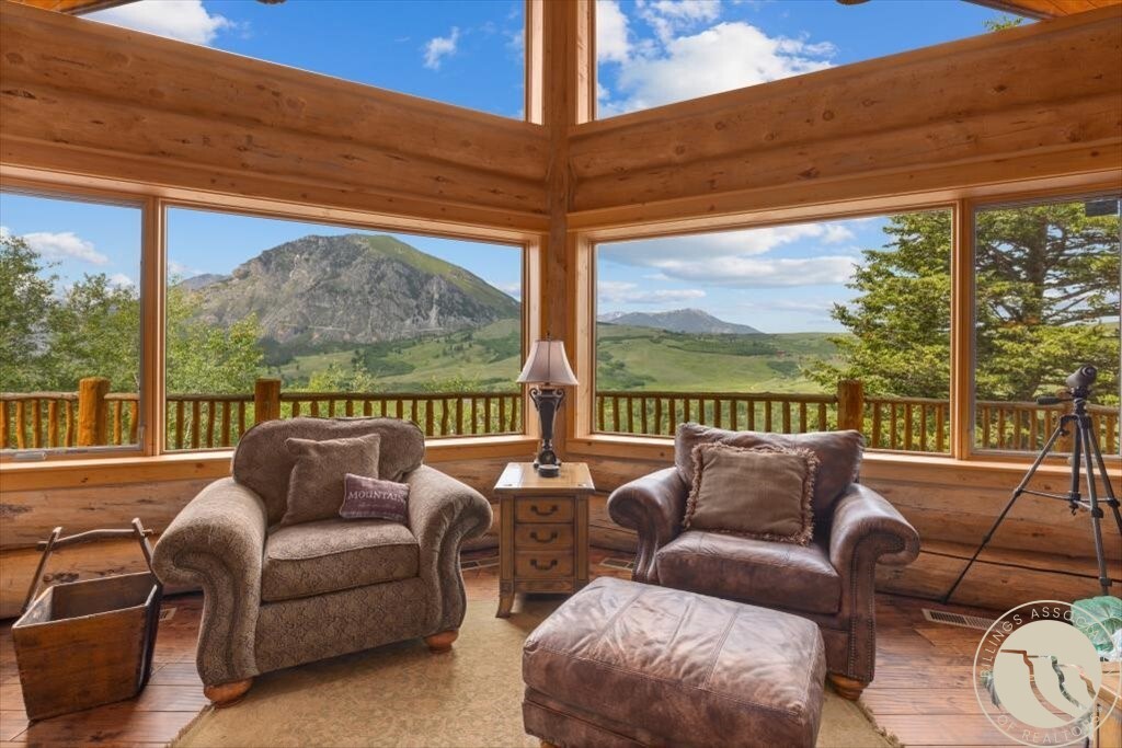 Property Photo: 629 East Rosebud Road MT 59071