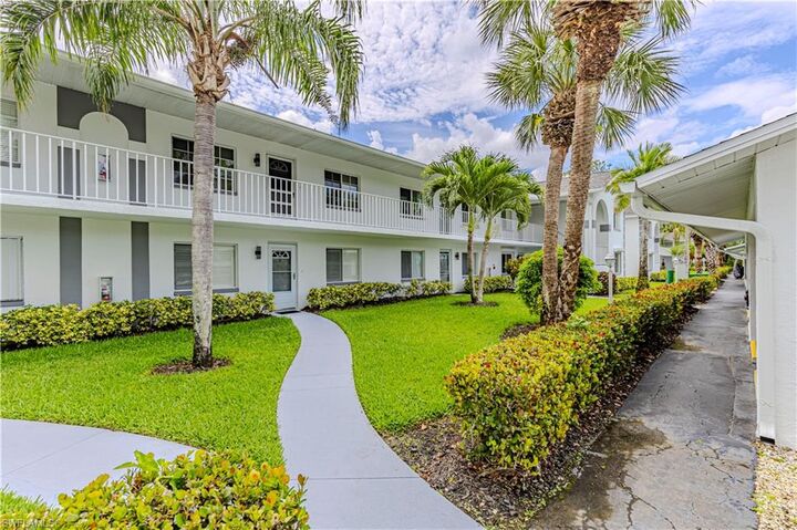 Property Photo:  164 Belina Dr E 4  FL 34104 