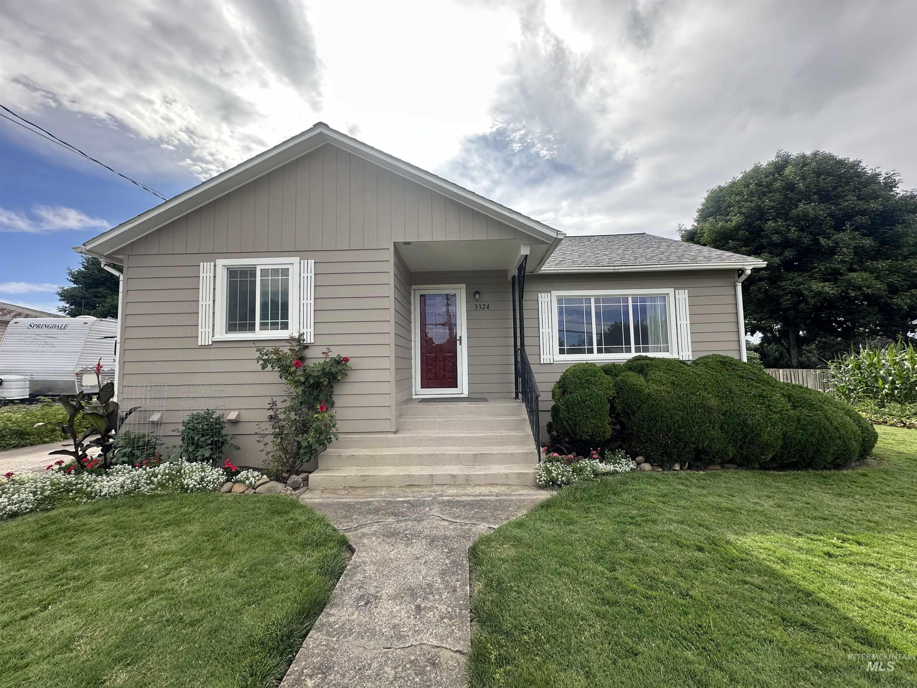 Property Photo: 3324 8th Street ID 83501