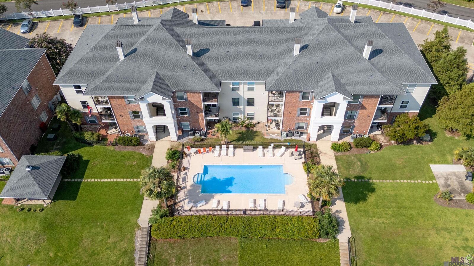 Property Photo:  12386 River Highlands #J  LA 70774 