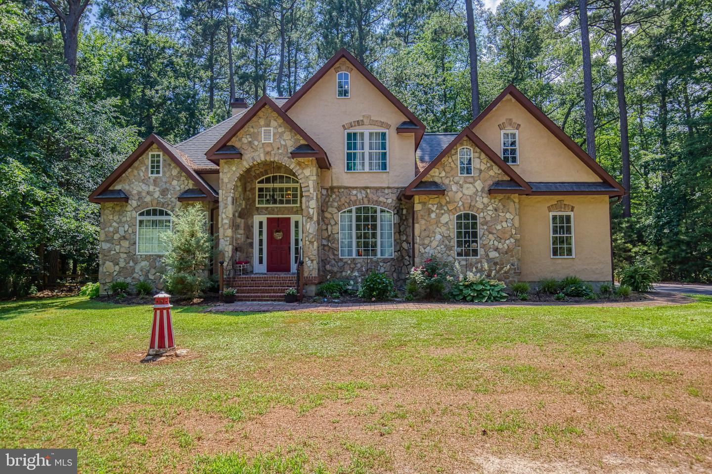 120 Twin Harbor Road  Reedville VA 22539 photo