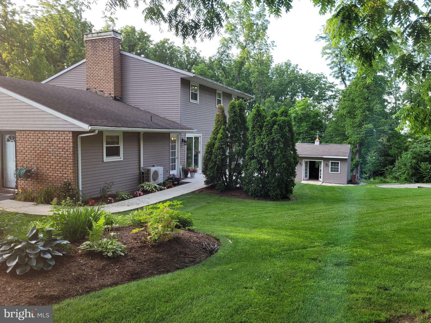 Property Photo: 540 Wedgewood Drive PA 17042