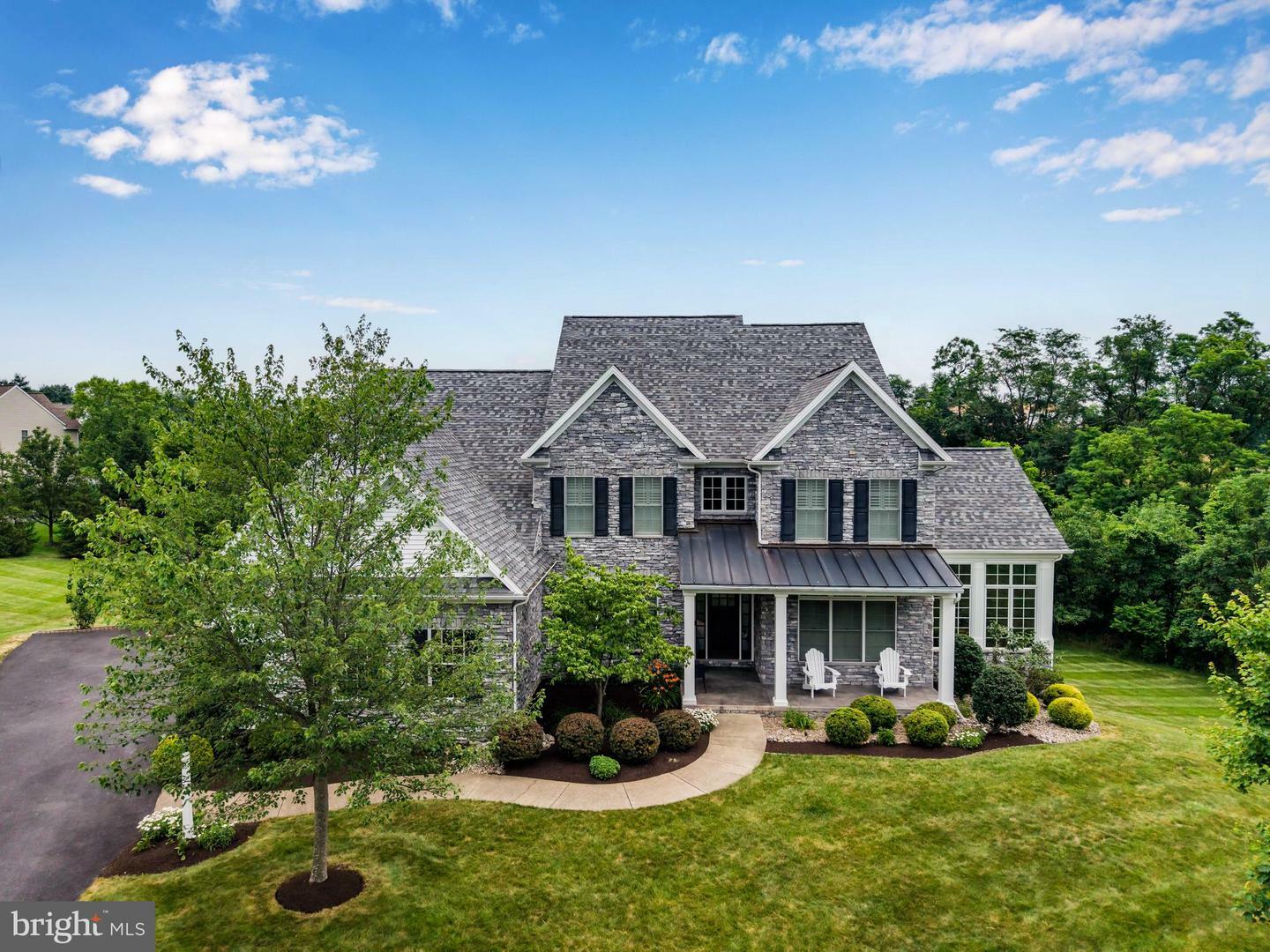 Property Photo: 2365 Woodstream Way PA 17025