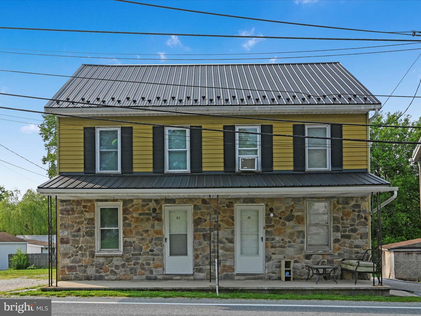 41 W George Street 43  York PA 17408 photo