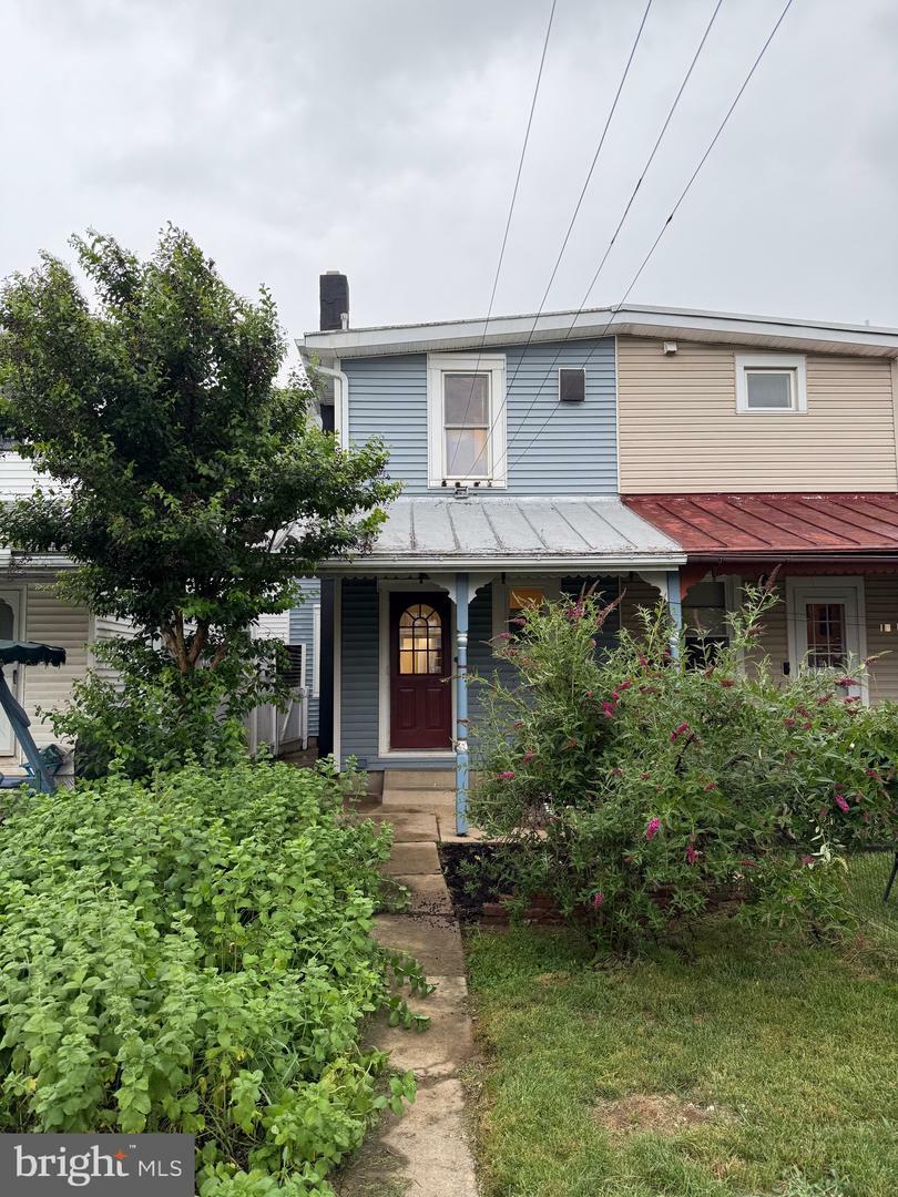 Property Photo: 26 W Smith Street PA 19562