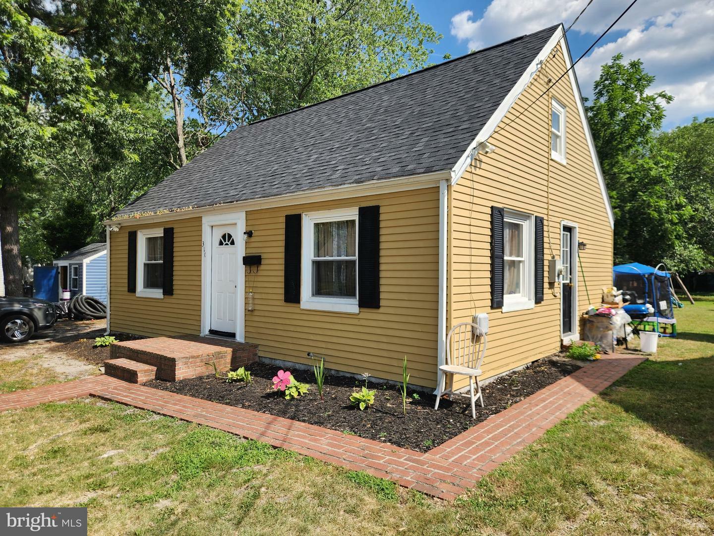 Property Photo: 310 Princeton Avenue MD 21804