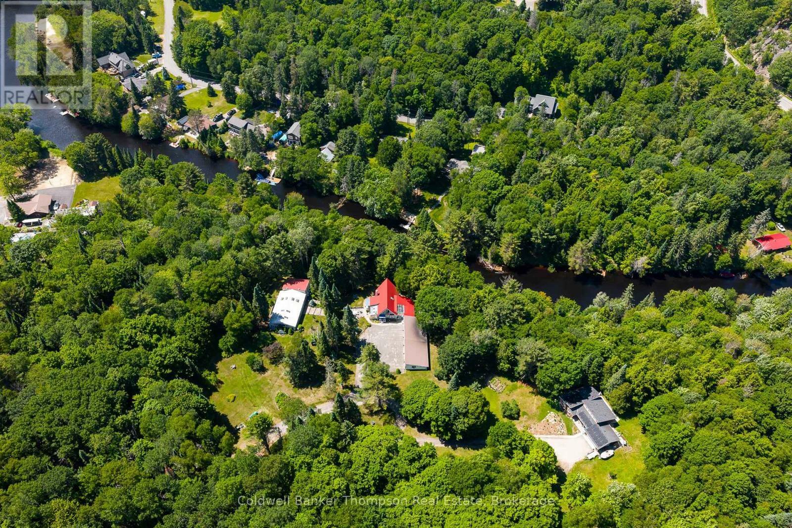 Property Photo: 124 Hutcheson Beach Road ON P1H 1N4