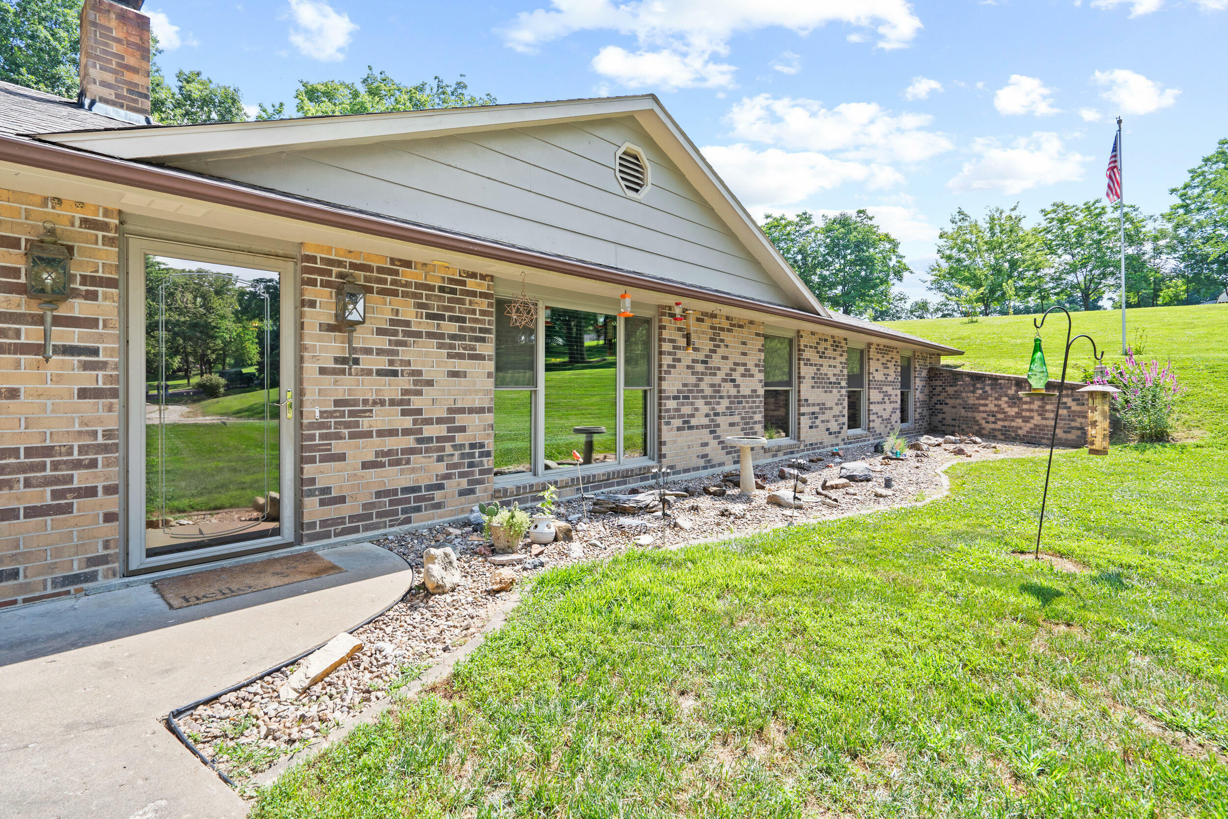 Property Photo: 17915 Scenic Dr MO 65233