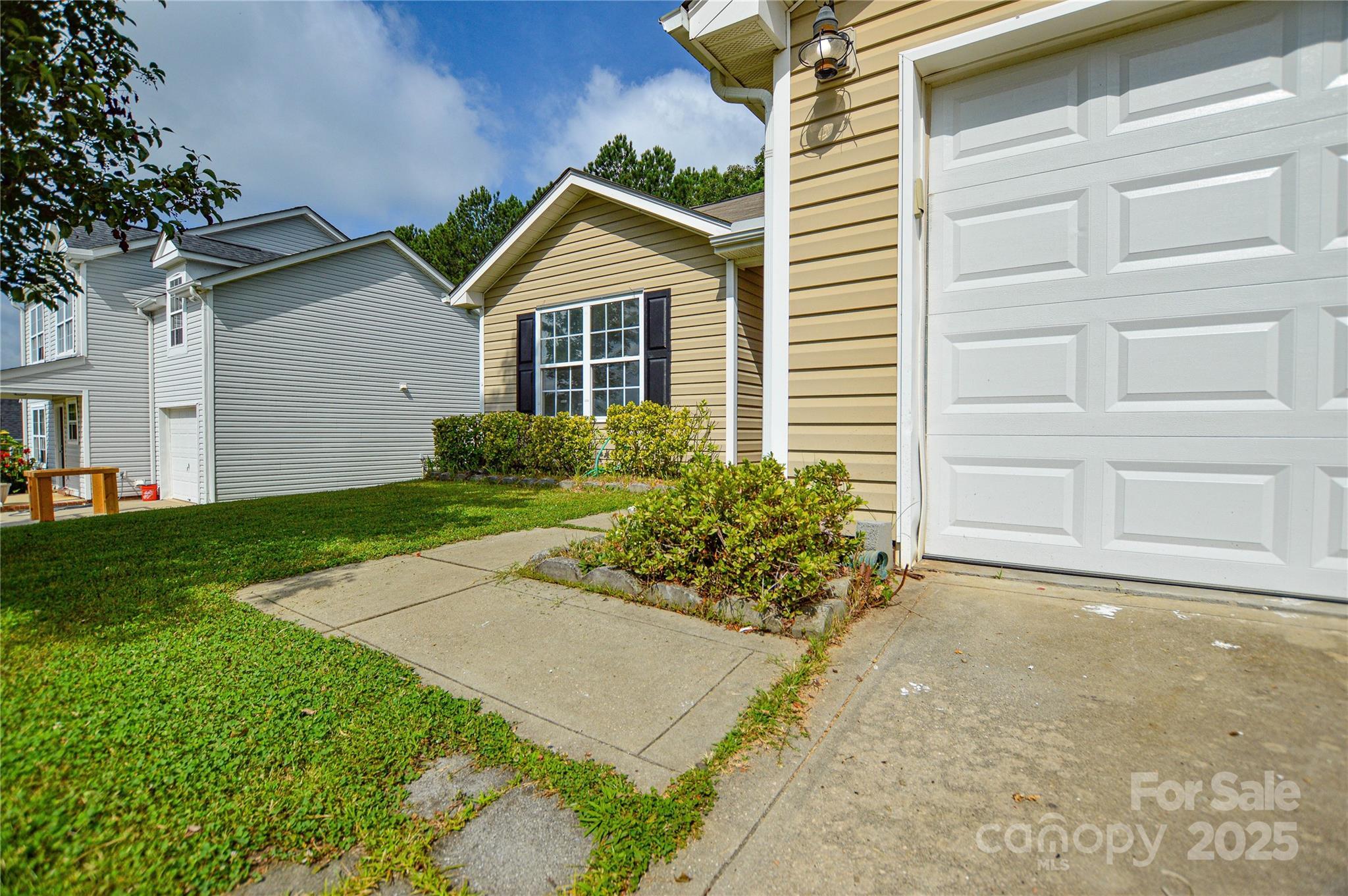 Property Photo:  1312 Shenandoah Circle  SC 29730 