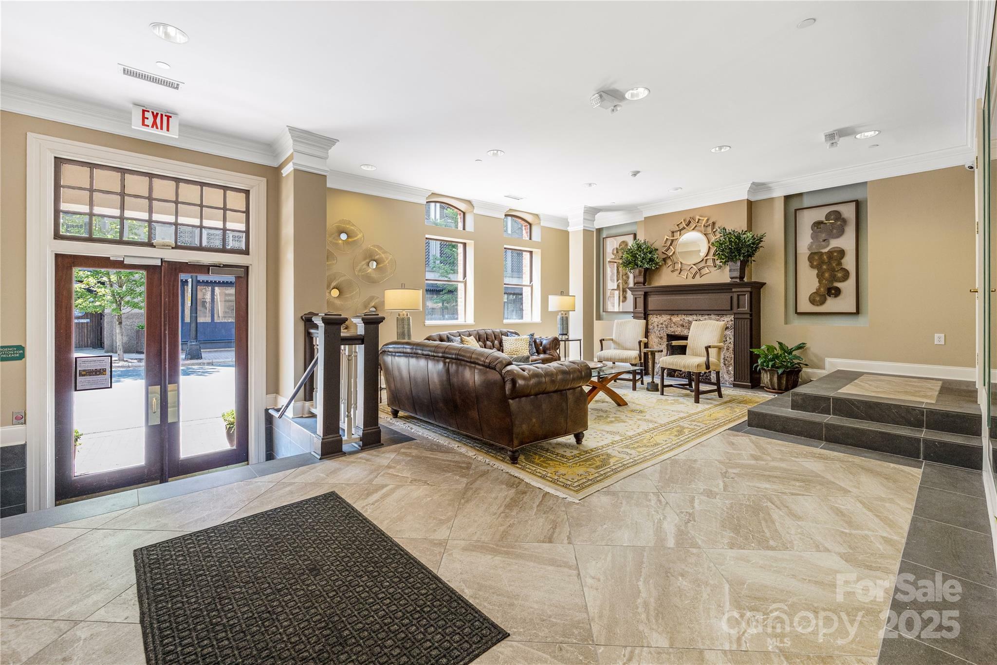Property Photo: 229 N Church Street 100 NC 28202