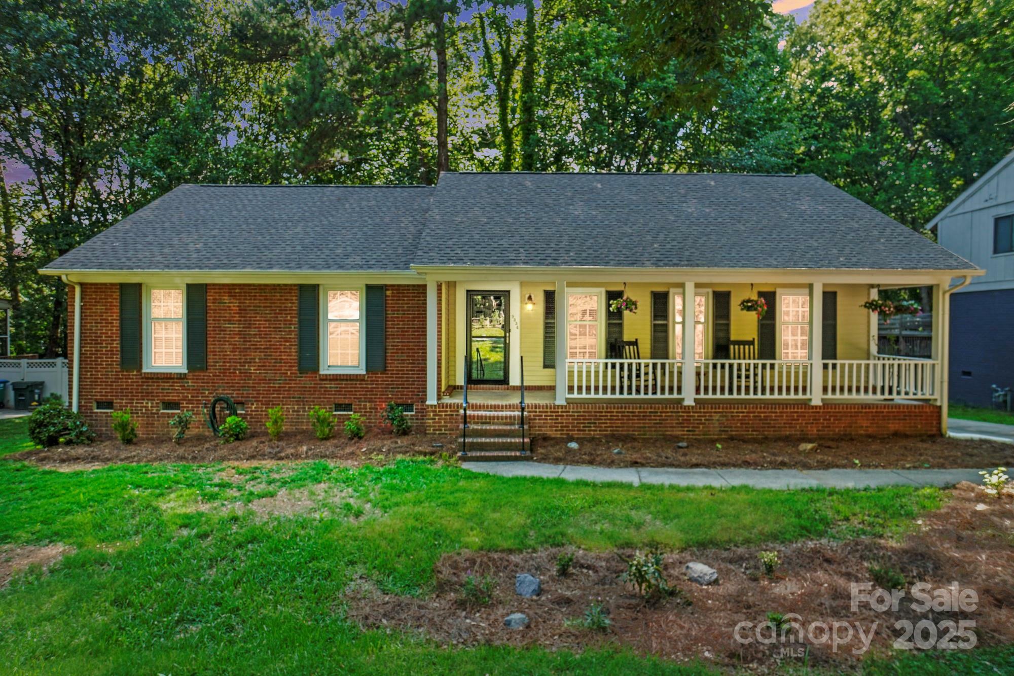 9334 New Towne Drive  Matthews NC 28105 photo