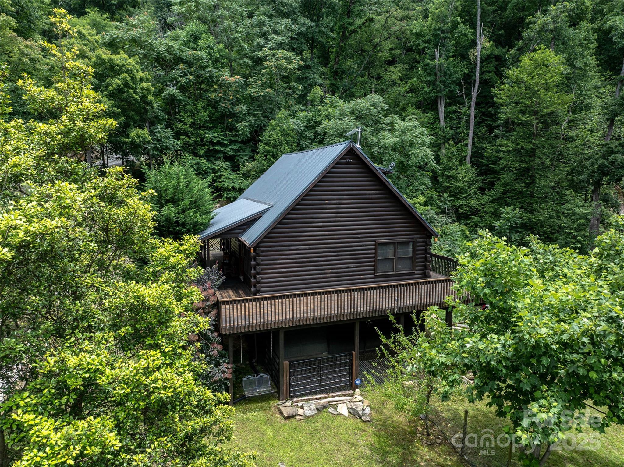 Property Photo: 309 Doubleview Drive NC 28167