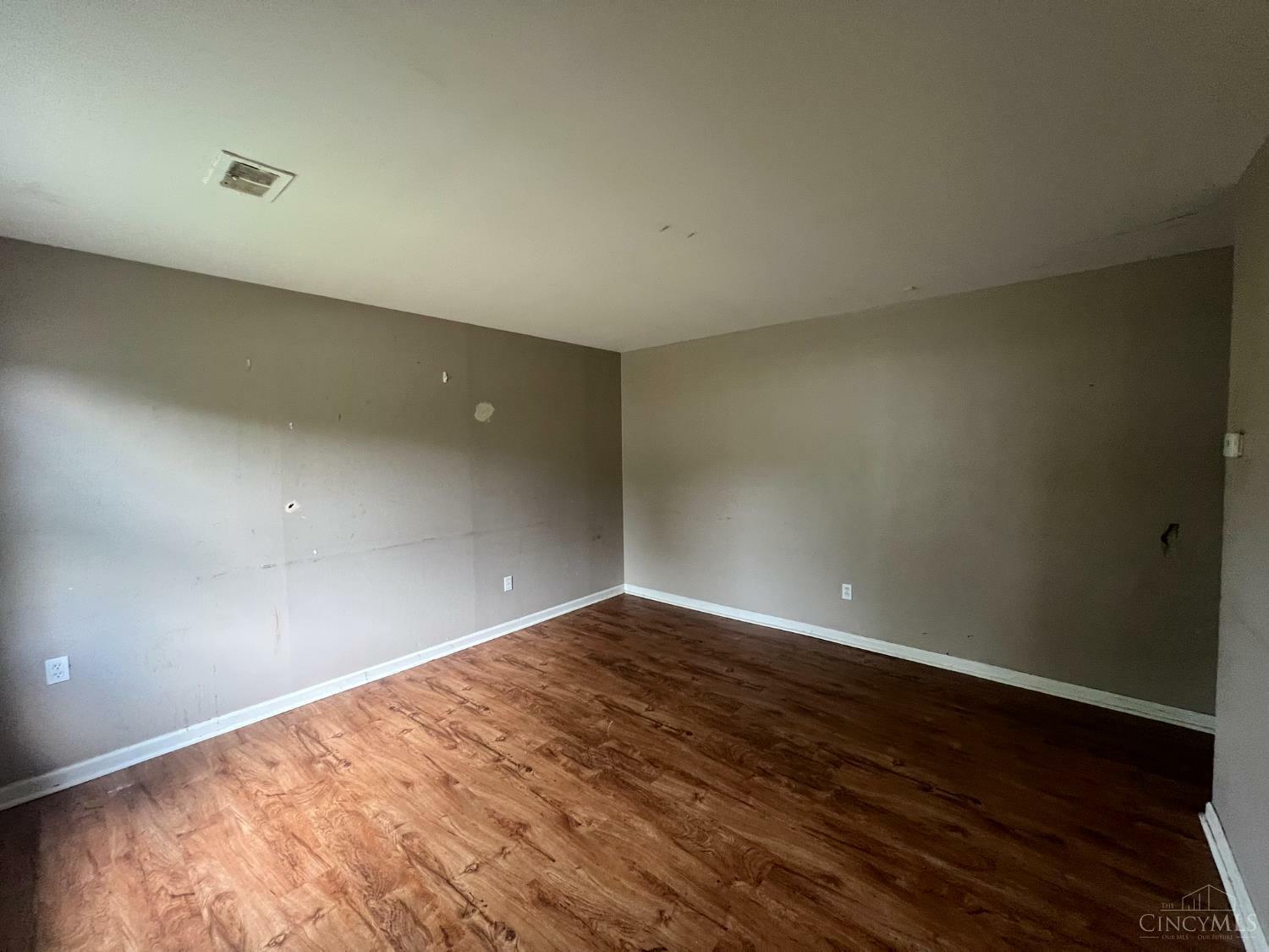 Property Photo:  9917 Capstan Drive  OH 45251 
