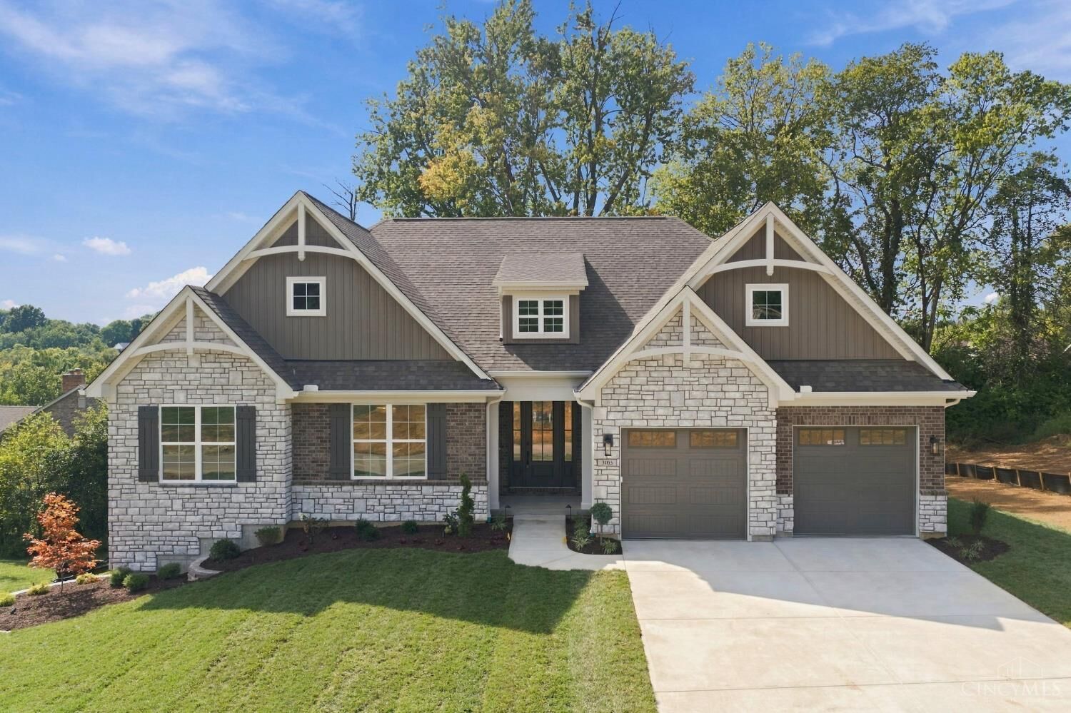 Property Photo:  3105 Laurel Hill Lane  OH 45248 