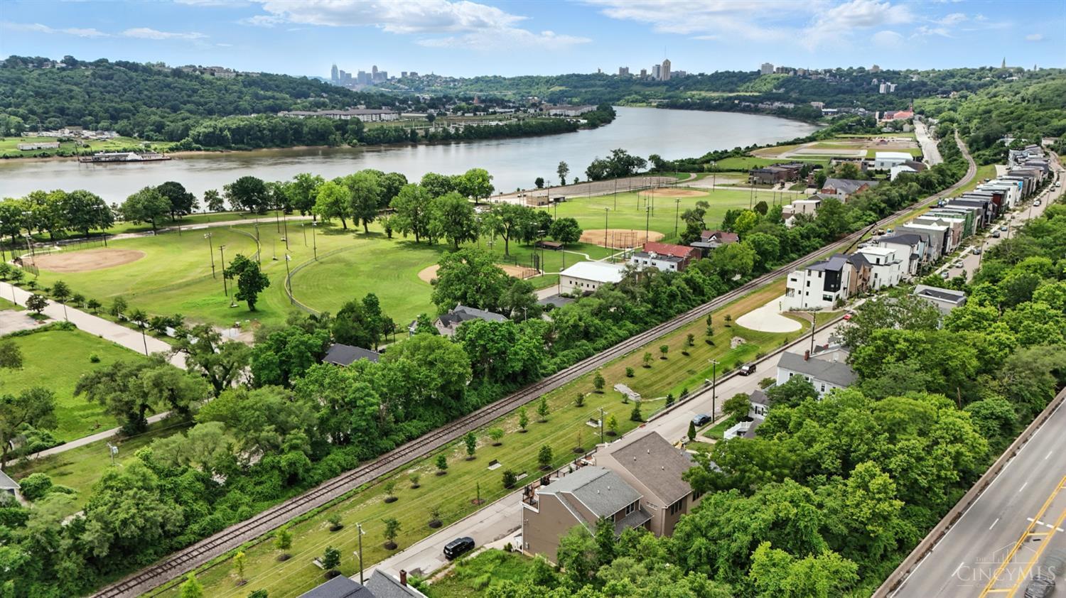 Property Photo: 3214 Walworth Avenue OH 45226