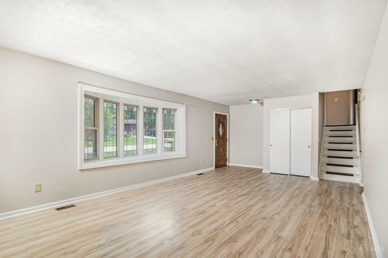 Property Photo: 3 Woodbrook Court OH 45014
