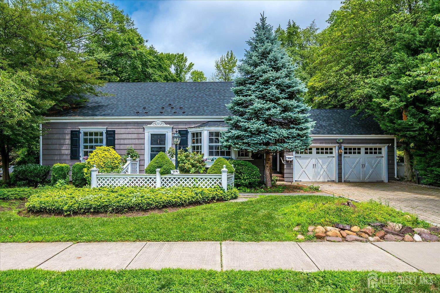 114 High Street  Metuchen NJ 08840 photo