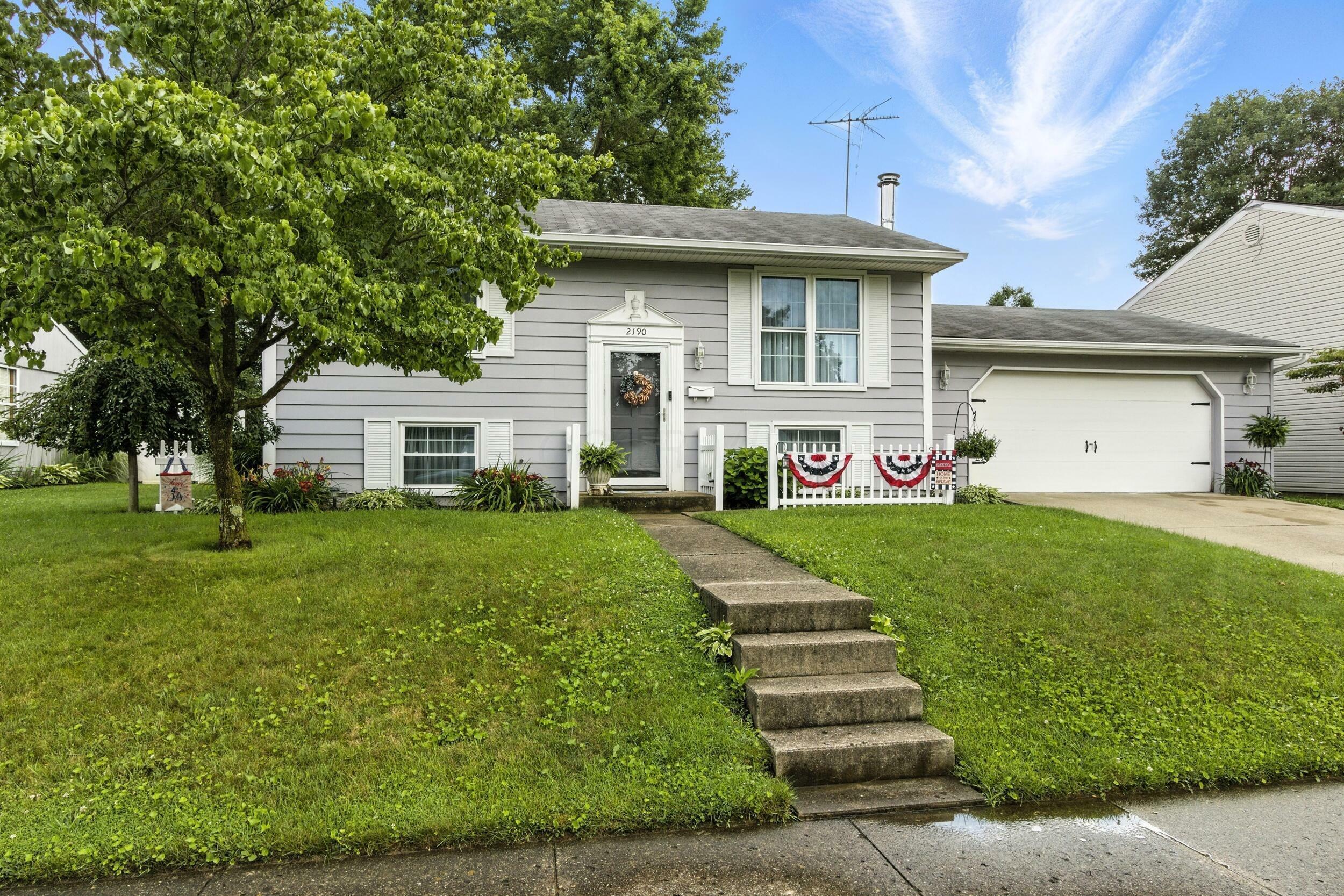 Property Photo:  2190 Lendale Drive  OH 43130 