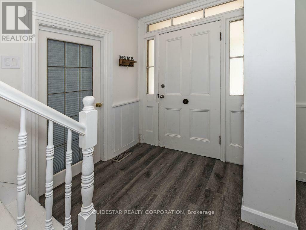 Property Photo: 227 Prescott Street ON K0G 1J0