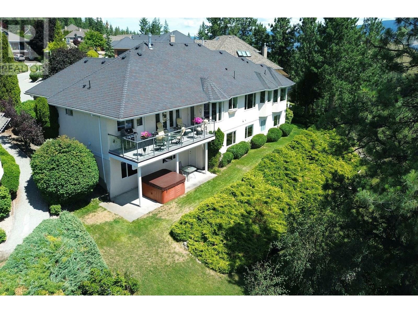 Property Photo:  761 Siwash Court  BC V1V 1N5 