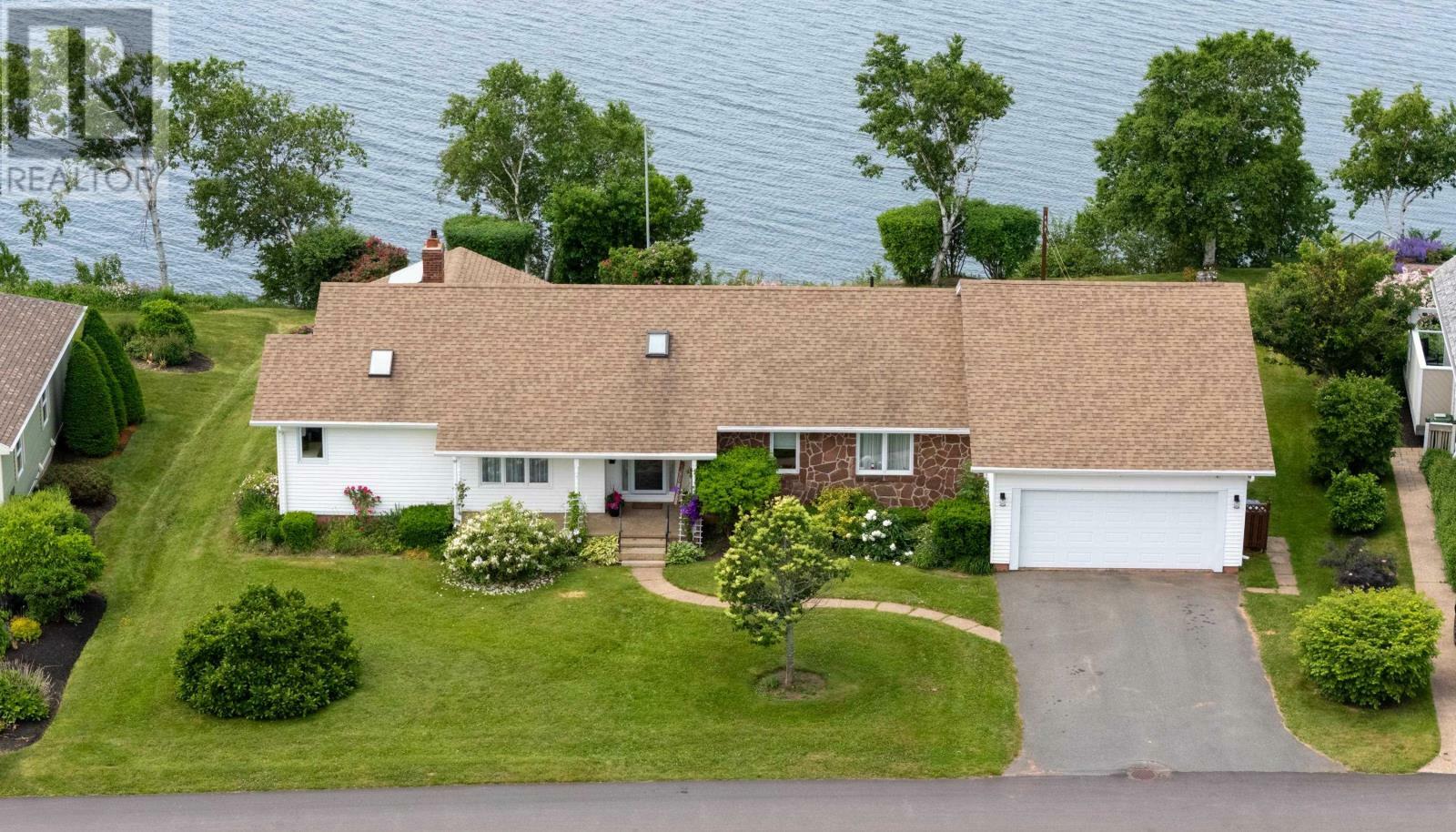 Property Photo: 30 Brittany Drive PE C1A 8W8