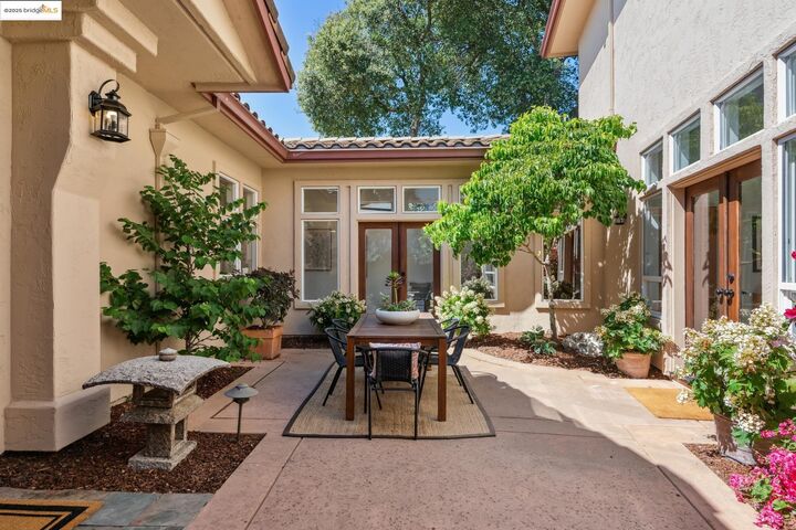 Property Photo: 16032 Broadway Ter CA 94611
