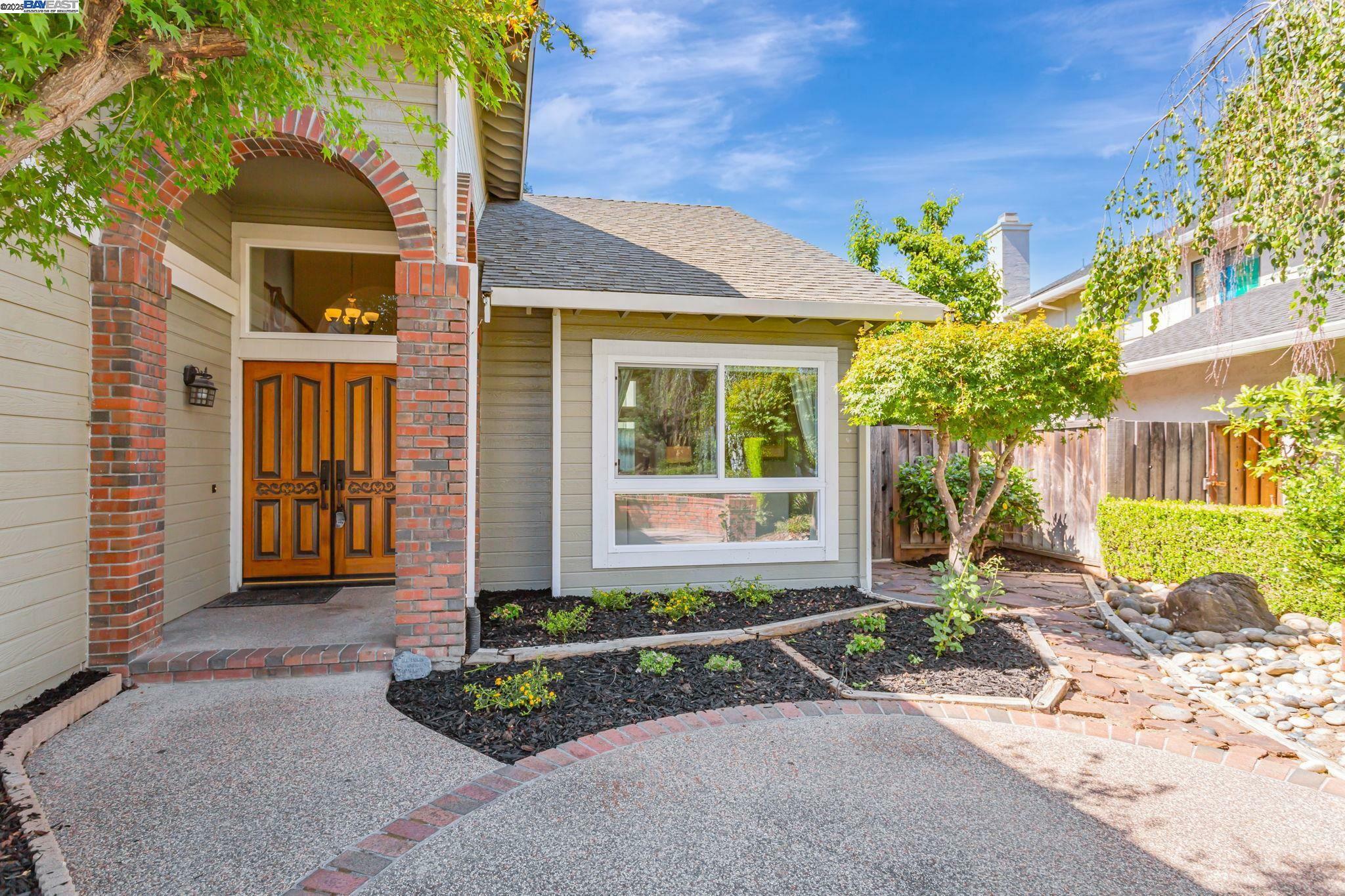 Property Photo: 6386 Paseo Santa Maria CA 94566