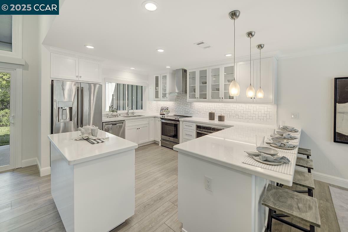 2607 Saklan Indian Dr 2  Walnut Creek CA 94595 photo