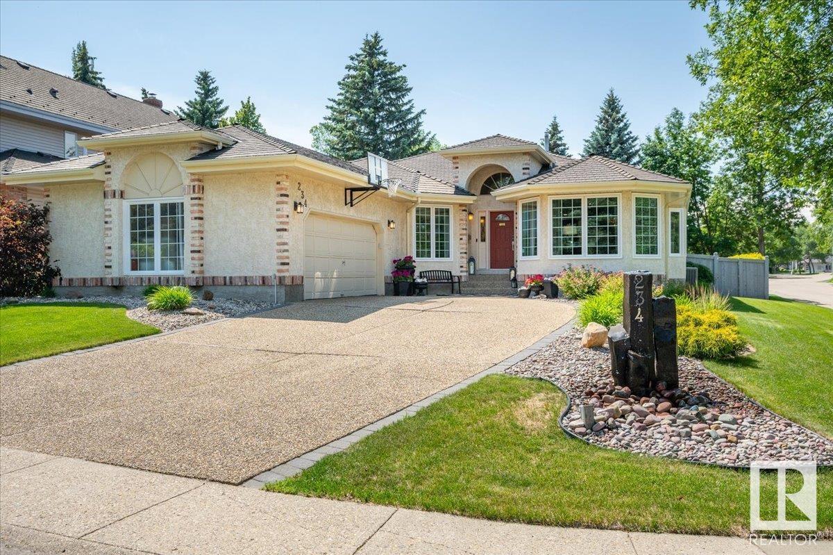 234 Omand Drive NW  Edmonton AB T6R 1L3 photo