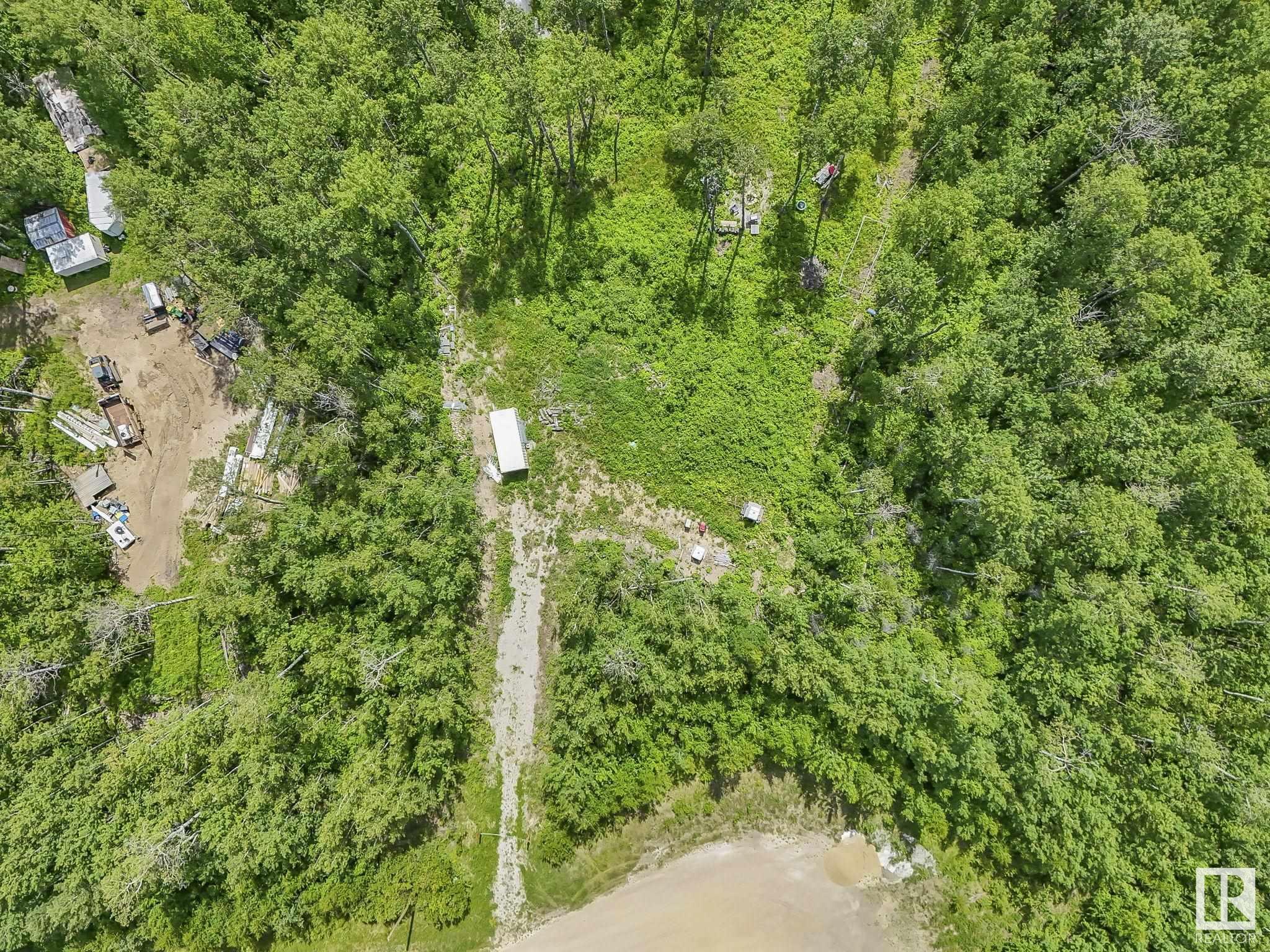 Property Photo:  56110 Rge Road 13 22  AB T0E 1V0 