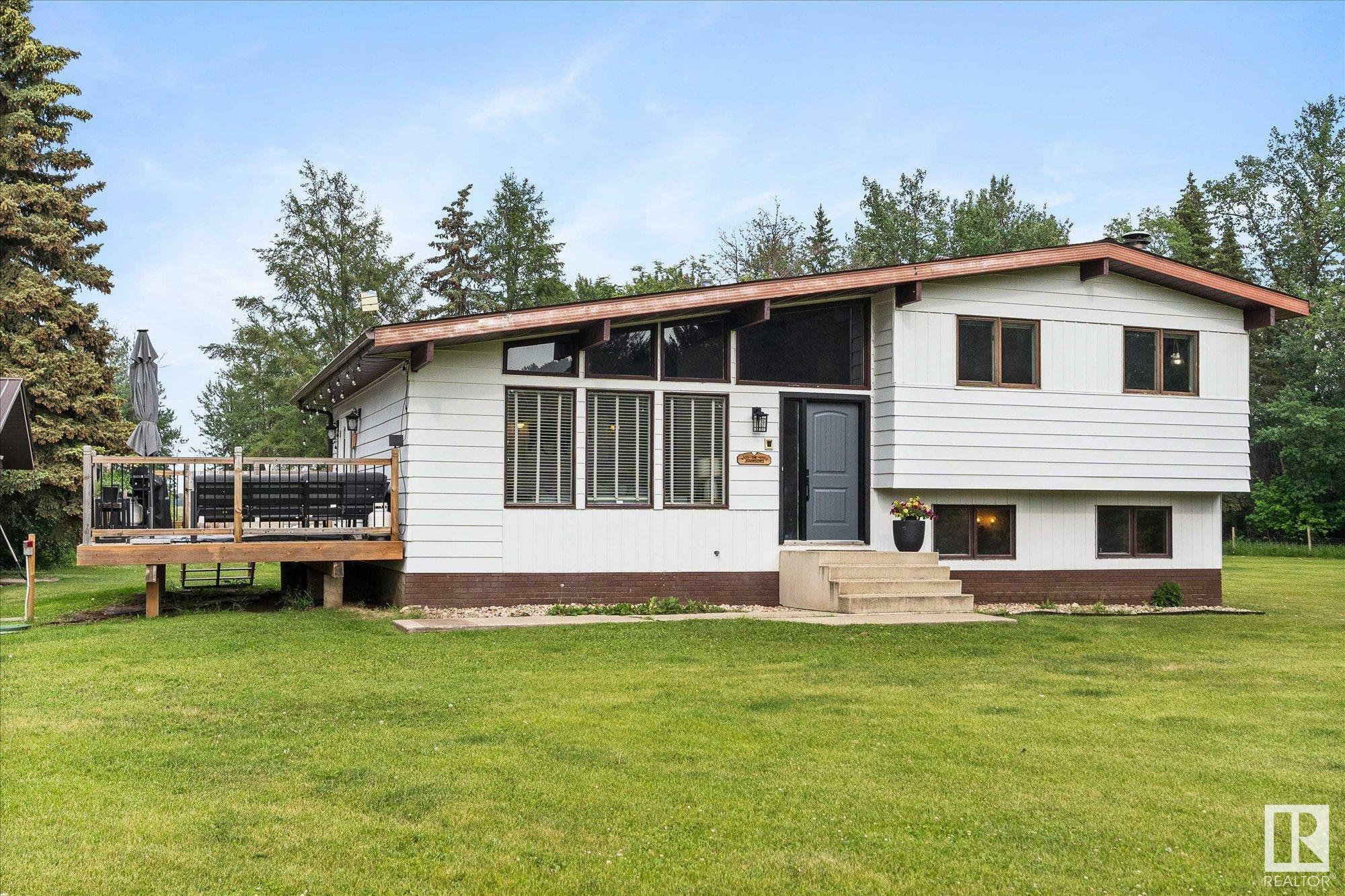 Property Photo: 51405 Rge Road 10 AB T7Y 3J6