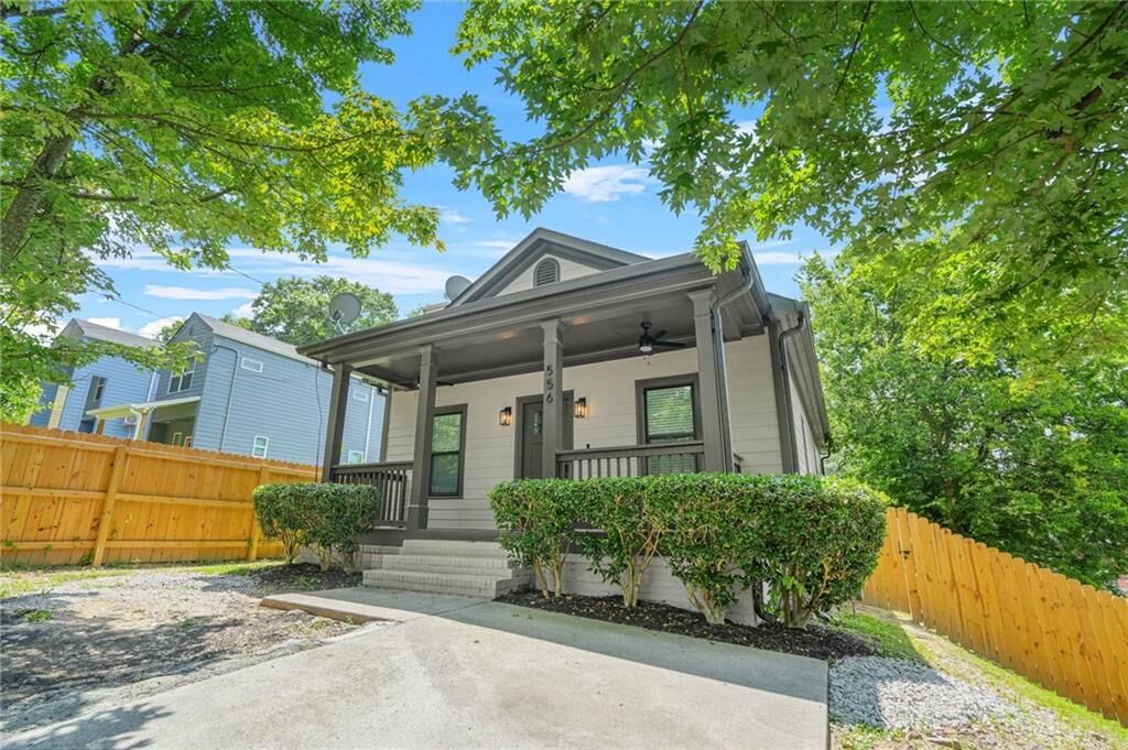 Property Photo: 556 Paines Avenue NW GA 30318